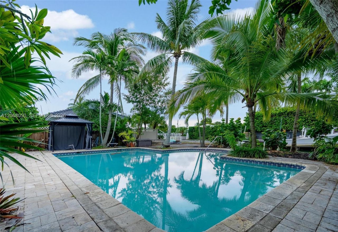 1710 Cleveland Rd , Miami Beach, FL 33141 Photo
