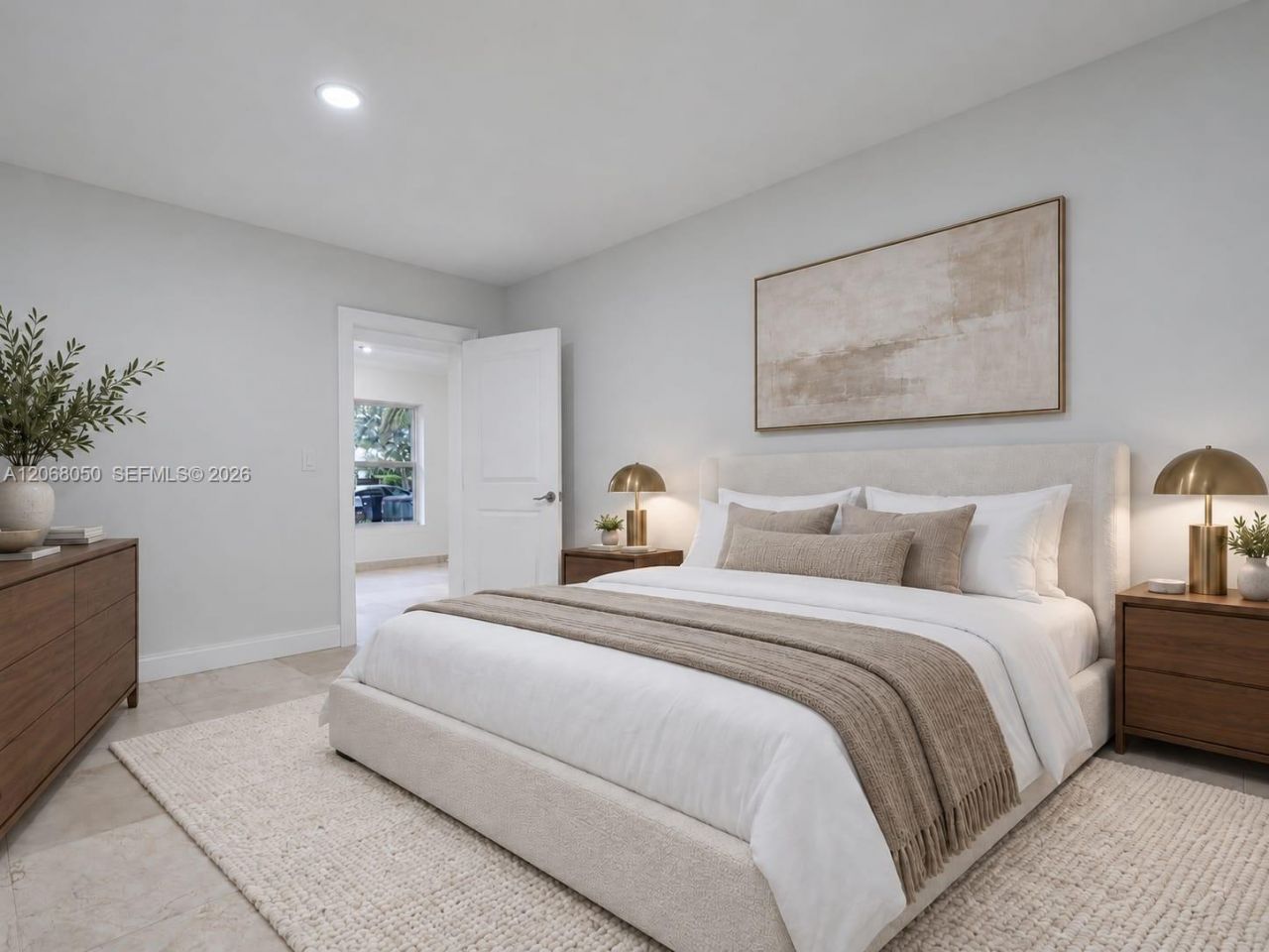 1710 Cleveland Rd, Miami Beach, FL 33141 Photo