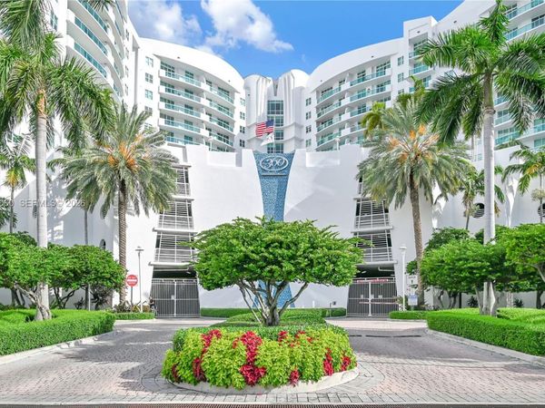 7900 Harbor Island Dr, Unit 1408, North Bay Village, FL 33141