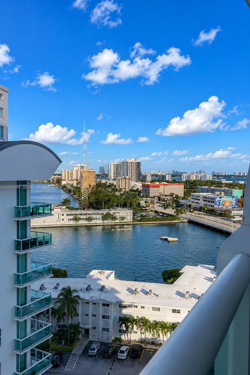 7900 Harbor Island Dr , Unit 1408, North Bay Village, FL 33141 Photo