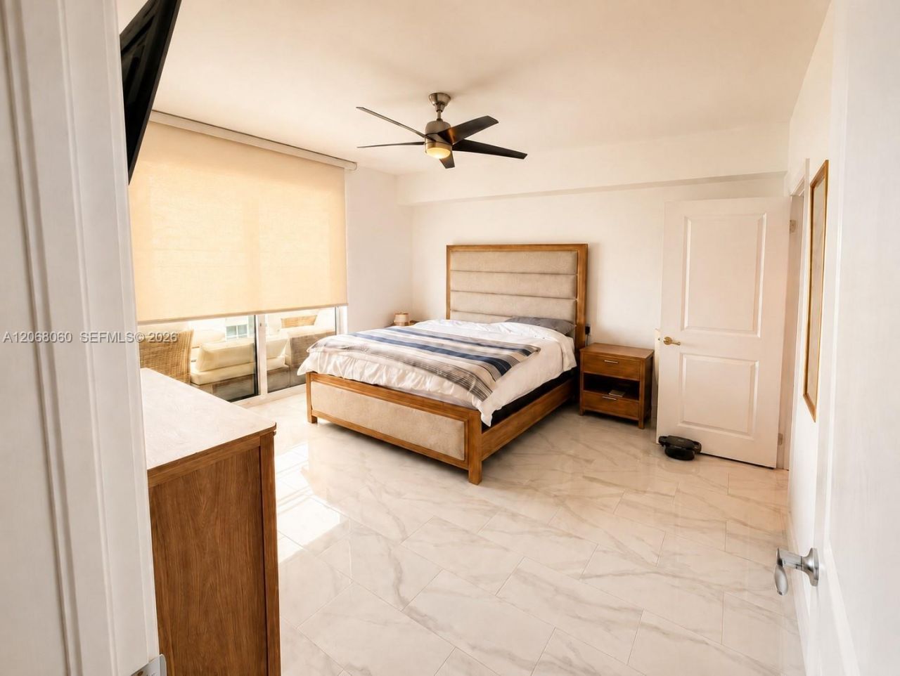 7900 Harbor Island Dr , Unit 1408, North Bay Village, FL 33141 Photo
