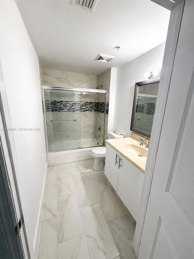 7900 Harbor Island Dr , Unit 1408, North Bay Village, FL 33141 Photo