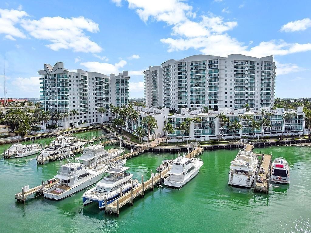 7900 Harbor Island Dr , Unit 1408, North Bay Village, FL 33141 Photo