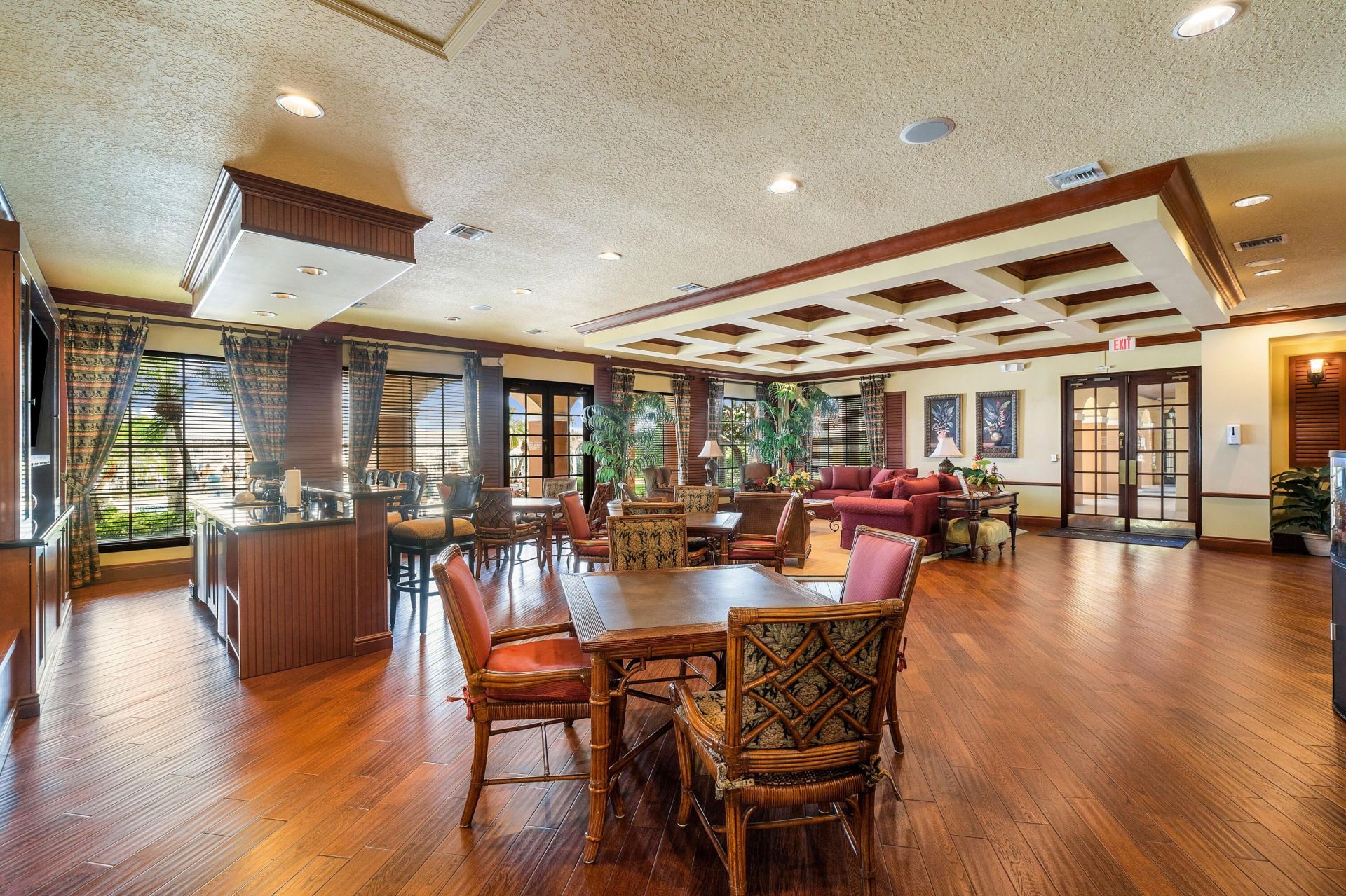 131 Yacht Club Way, Unit 307, Hypoluxo, FL 33462 Photo
