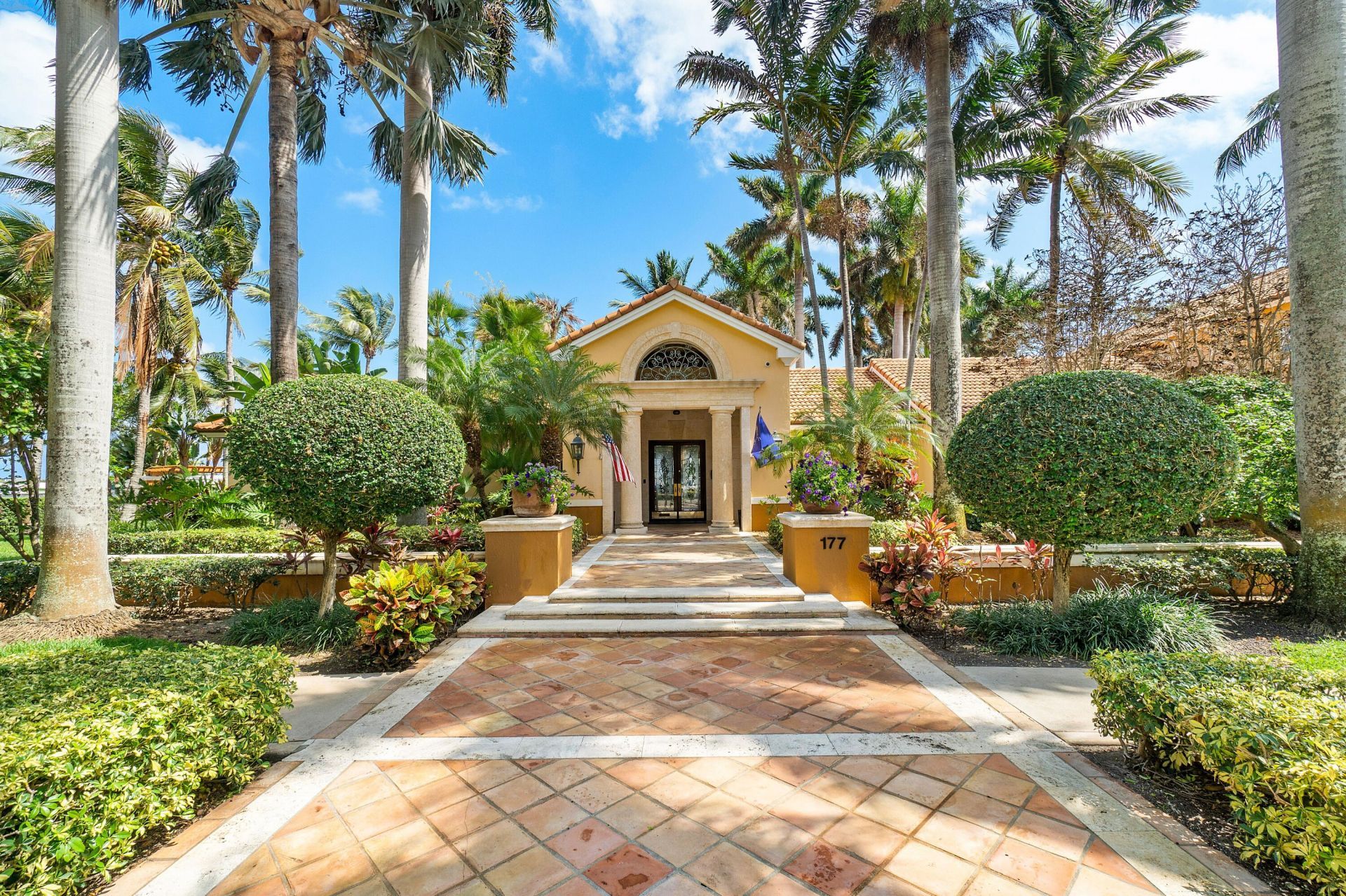 131 Yacht Club Way, Unit 307, Hypoluxo, FL 33462 Photo