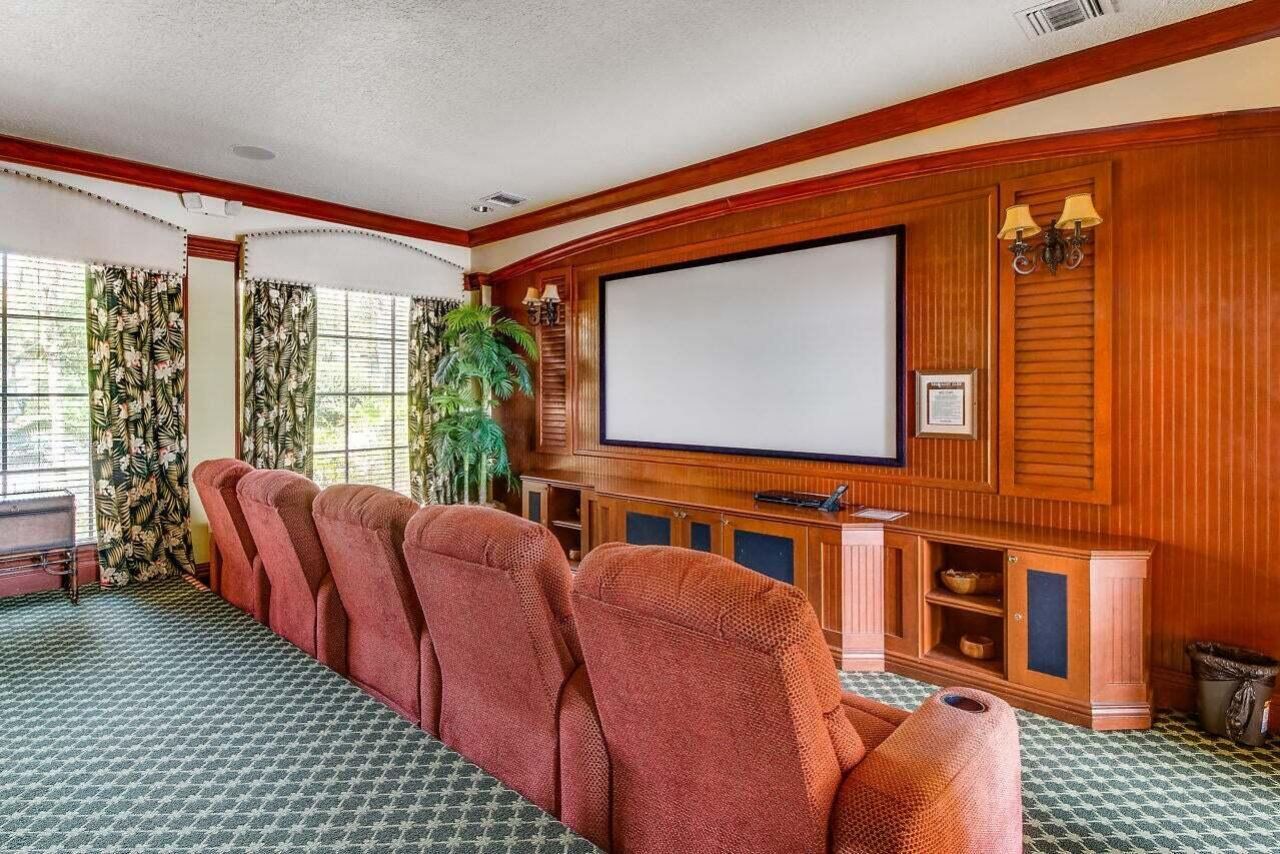 131 Yacht Club Way, Unit 307, Hypoluxo, FL 33462 Photo