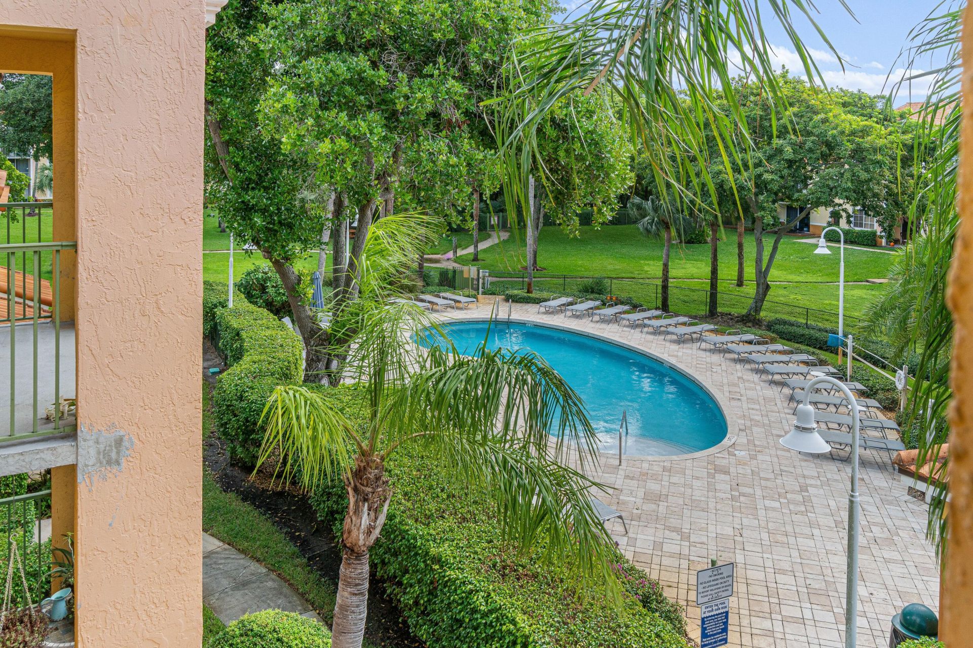131 Yacht Club Way, Unit 307, Hypoluxo, FL 33462 Photo