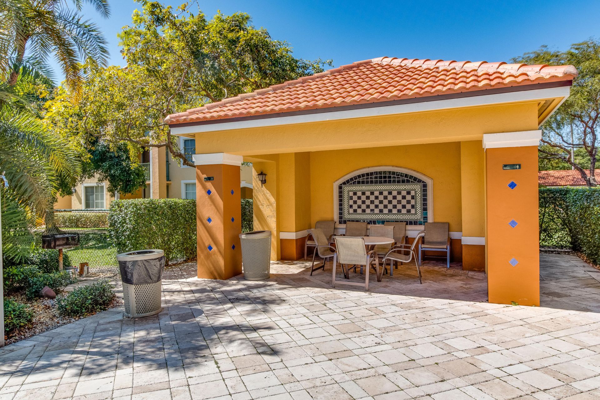 131 Yacht Club Way, Unit 307, Hypoluxo, FL 33462 Photo