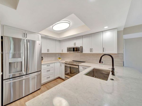 12455 SW 93rd Ter, Unit 403T, Miami, FL 33186