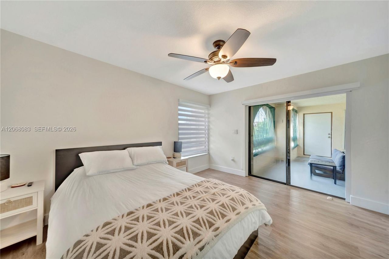 12455 SW 93rd Ter, Unit 403T, Miami, FL 33186 Photo