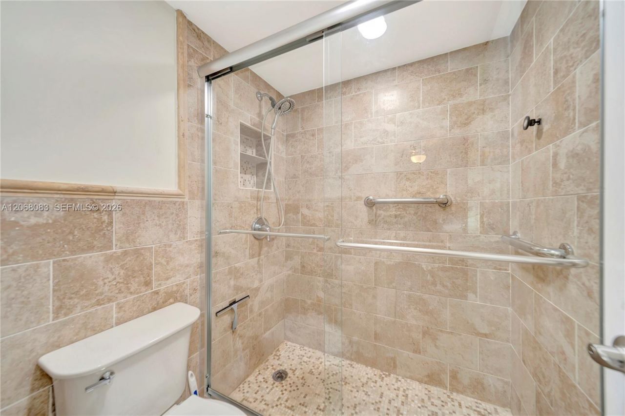 12455 SW 93rd Ter, Unit 403T, Miami, FL 33186 Photo