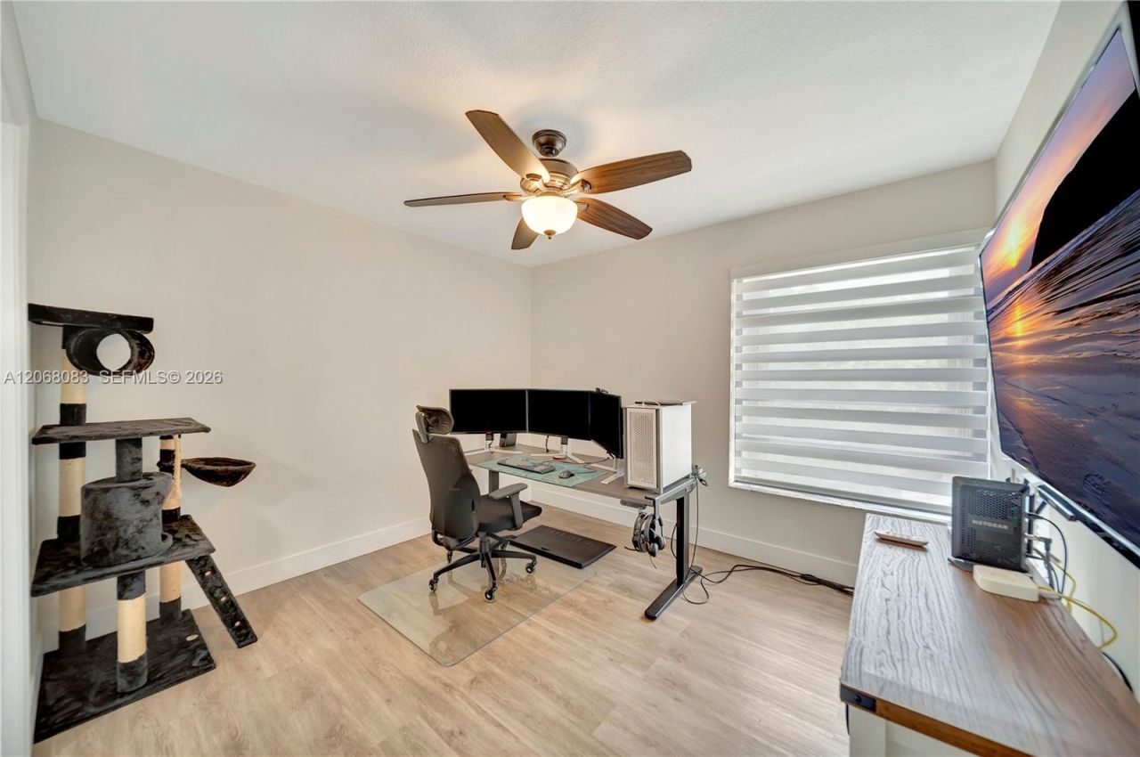 12455 SW 93rd Ter, Unit 403T, Miami, FL 33186 Photo