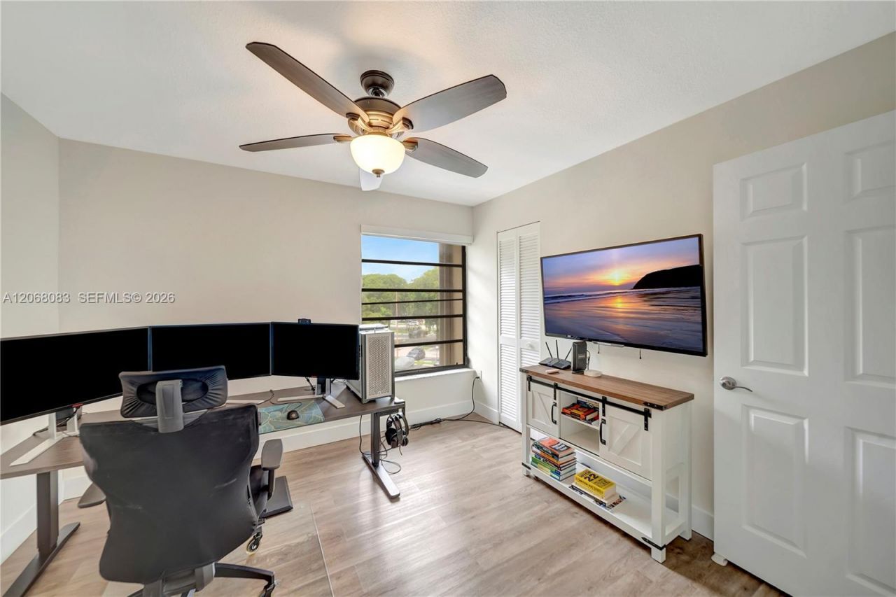 12455 SW 93rd Ter, Unit 403T, Miami, FL 33186 Photo