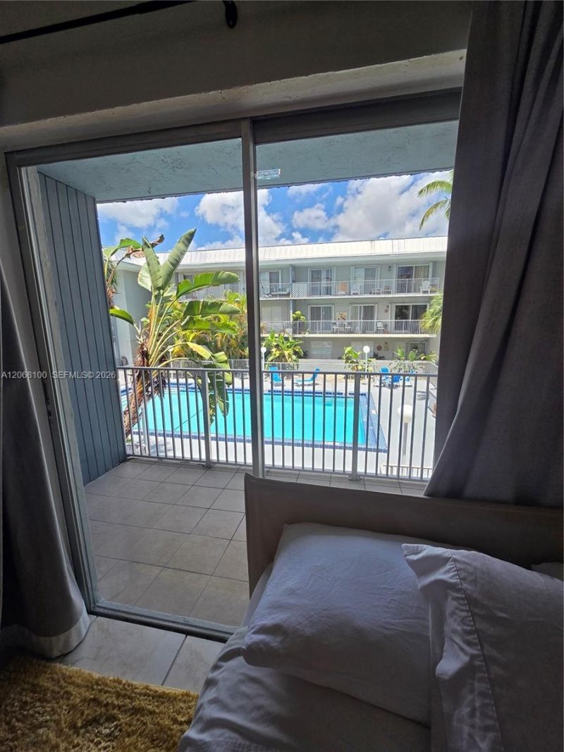 7401 SW 82nd St , Unit 201S, Miami, FL 33143 Photo