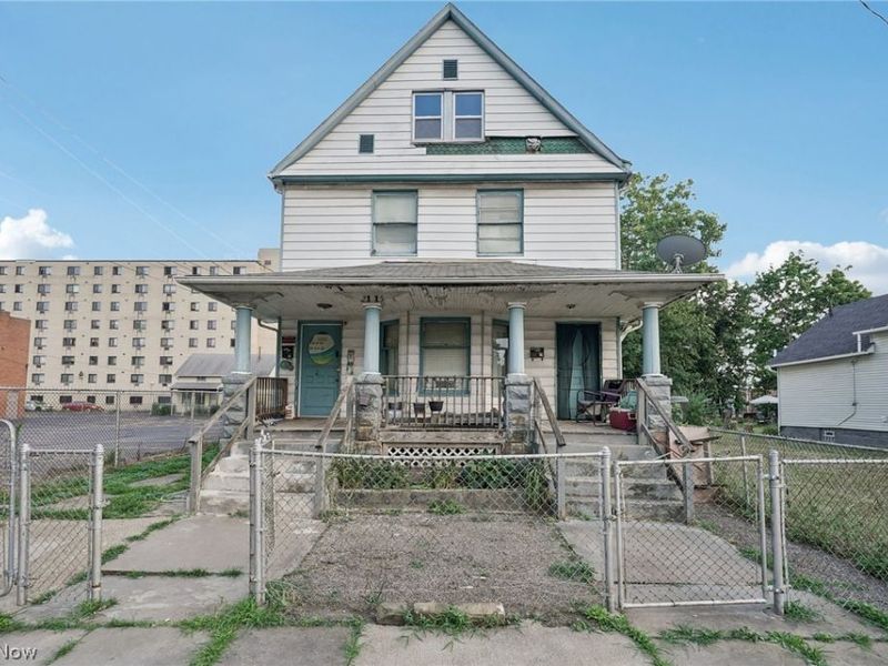 2115 Seymour Avenue, Cleveland, OH 44113 Photo 1