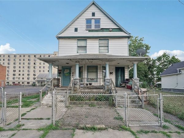 2115 Seymour Avenue, Cleveland, OH 44113
