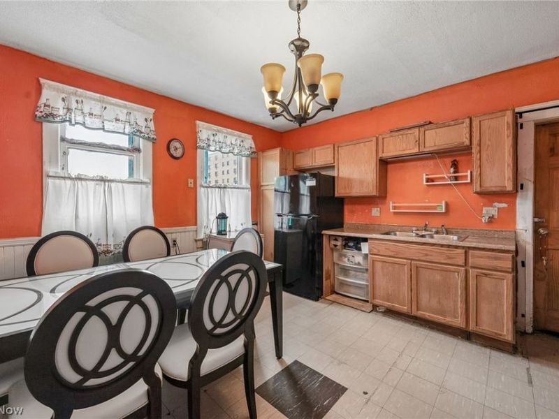 2115 Seymour Avenue, Cleveland, OH 44113 Photo 20