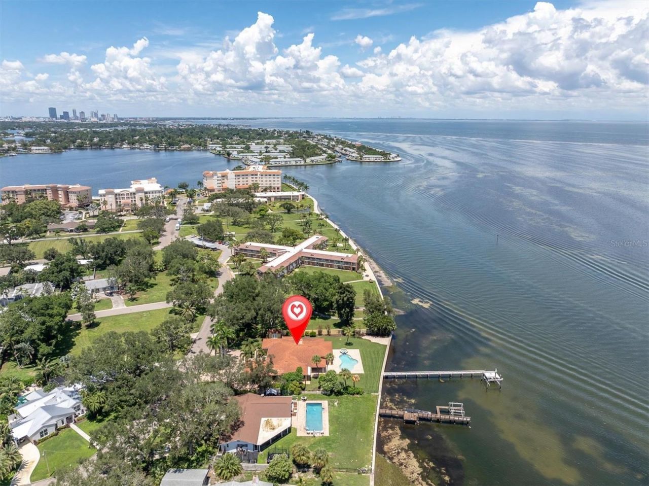 5810 Bahama Shores Drive S, Saint Petersburg, FL 33705 Photo