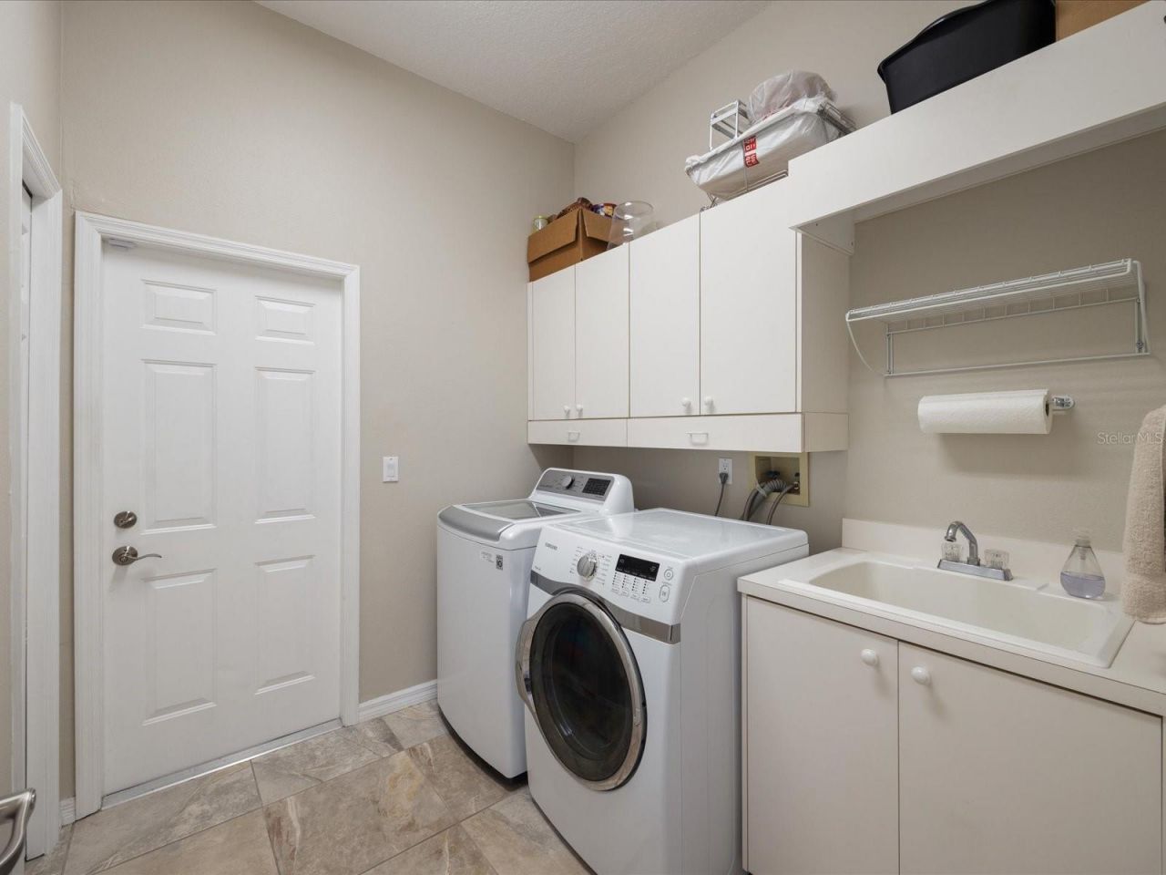 4987 Cross Pointe Drive, Oldsmar, FL 34677 Photo