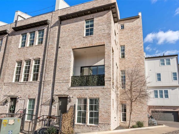 1411 Town Creek DR, Unit 4, Austin, TX 78741