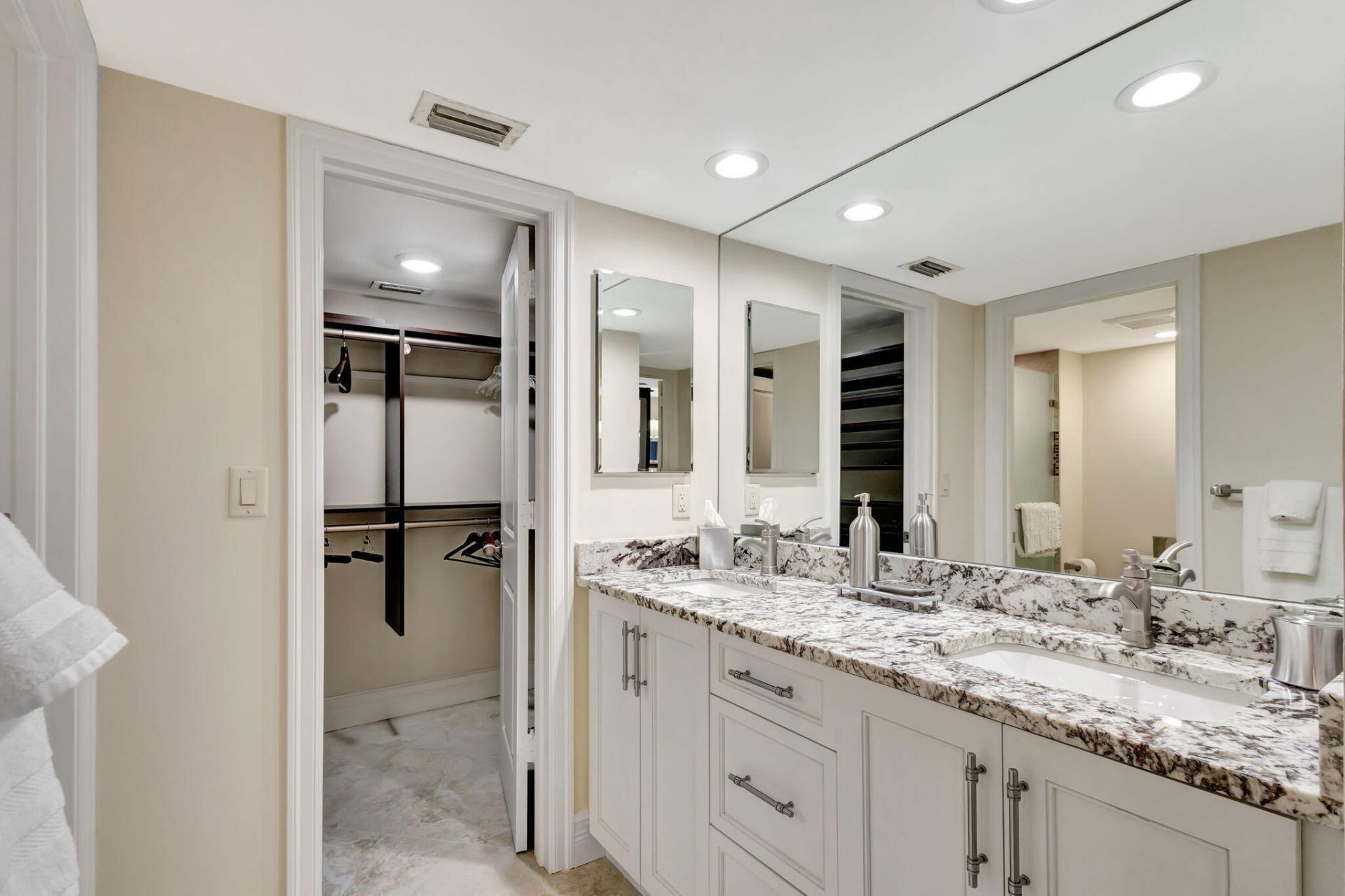 300 N A1a Highway, Unit 403 O, Jupiter, FL 33477 Photo