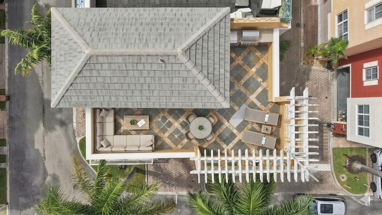 2332 Vintage Drive, Lighthouse Point, FL 33064 Photo