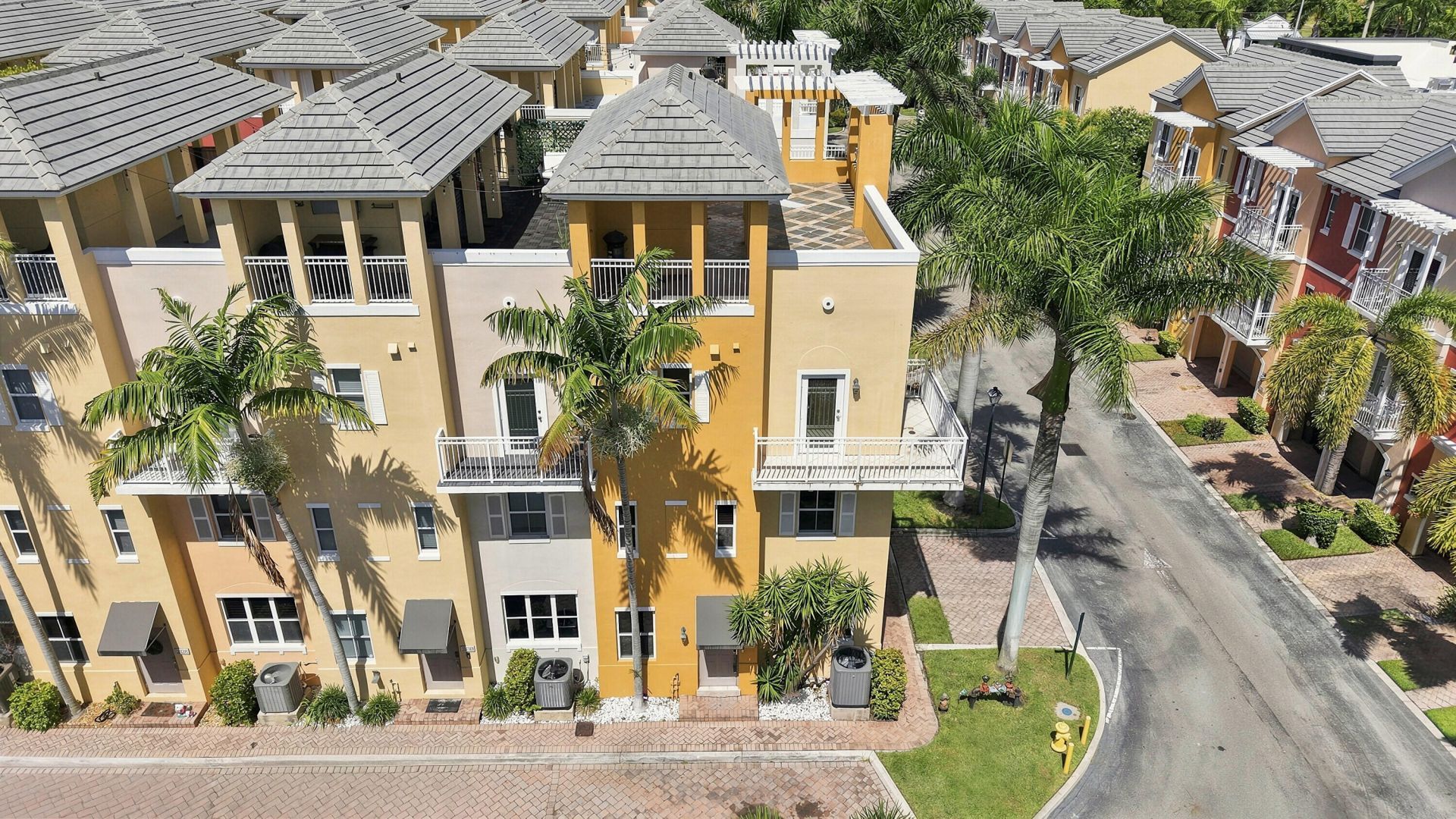 2332 Vintage Drive, Lighthouse Point, FL 33064 Photo