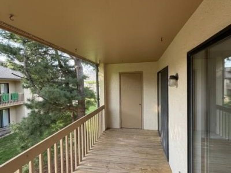 2217 Hedgerow Road , Unit 2217G, Columbus, OH 43220 Photo 14