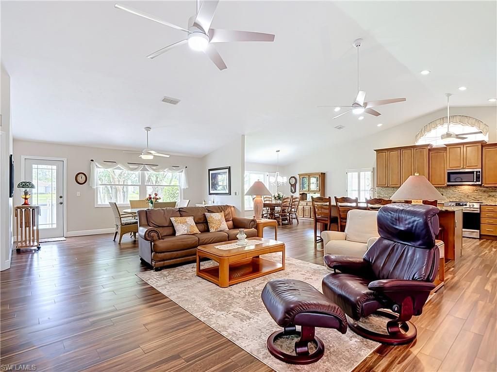 1970 Corona Del Sire Dr, North Fort Myers, FL 33917 Photo