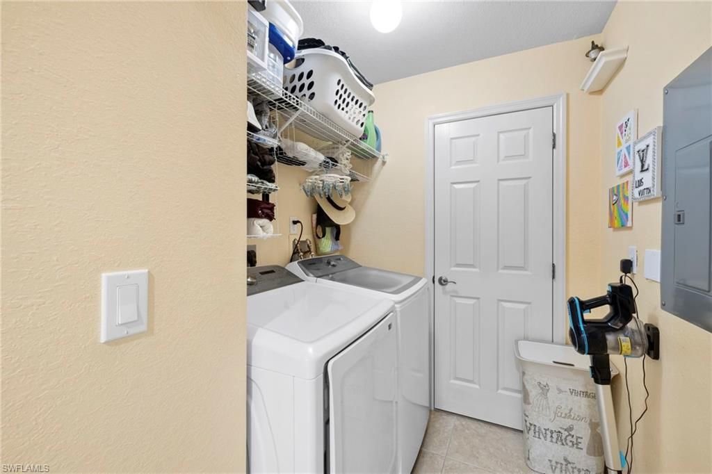904 SE 13th St , Unit 201, Cape Coral, FL 33990 Photo