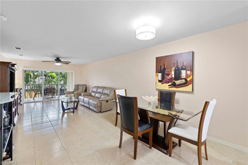 904 SE 13th St , Unit 201, Cape Coral, FL 33990 Photo