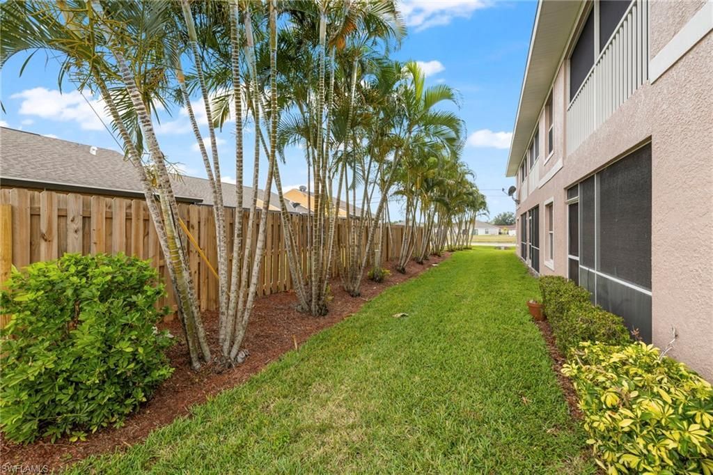 904 SE 13th St , Unit 201, Cape Coral, FL 33990 Photo