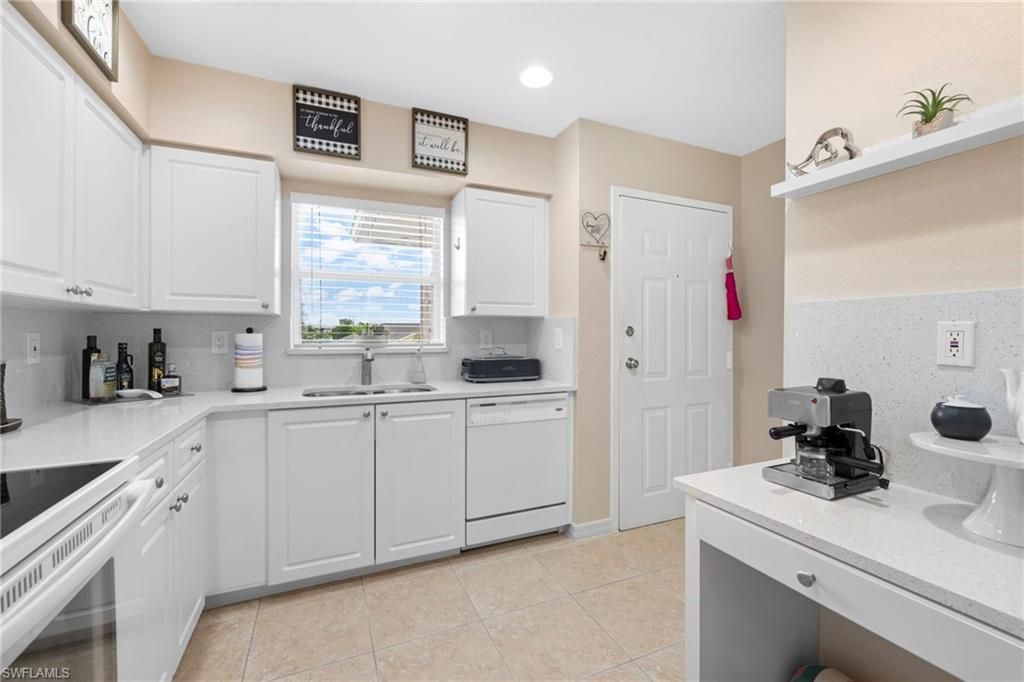904 SE 13th St , Unit 201, Cape Coral, FL 33990 Photo