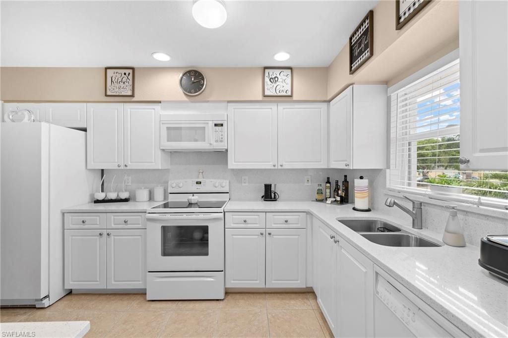 904 SE 13th St , Unit 201, Cape Coral, FL 33990 Photo