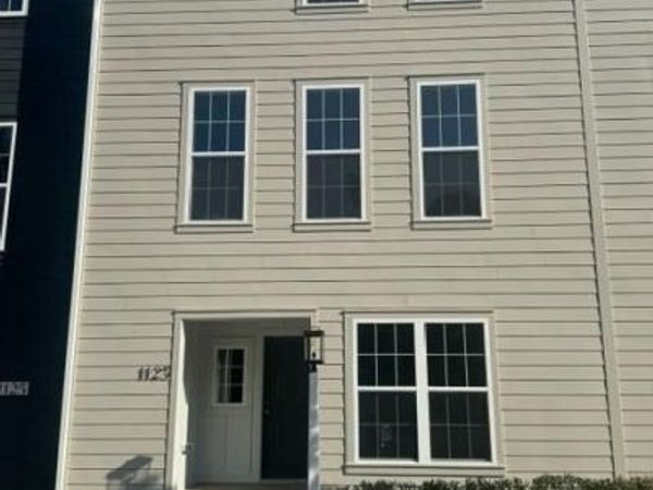 1123 JAMES STREET, MECHANICSBURG, PA 17055