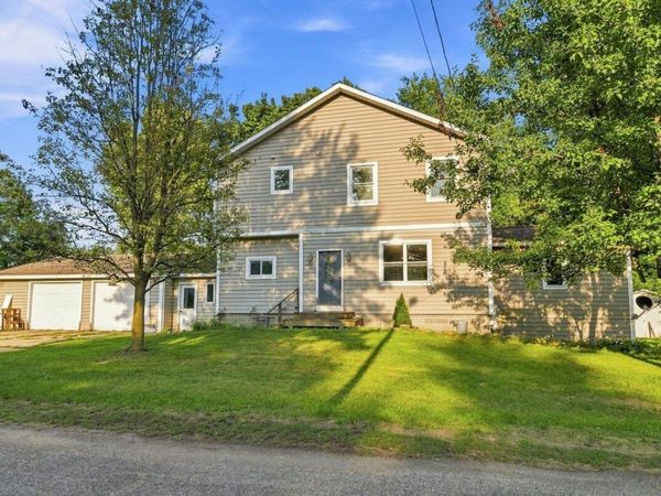 520 N Queen Street, Nashville, MI 49073