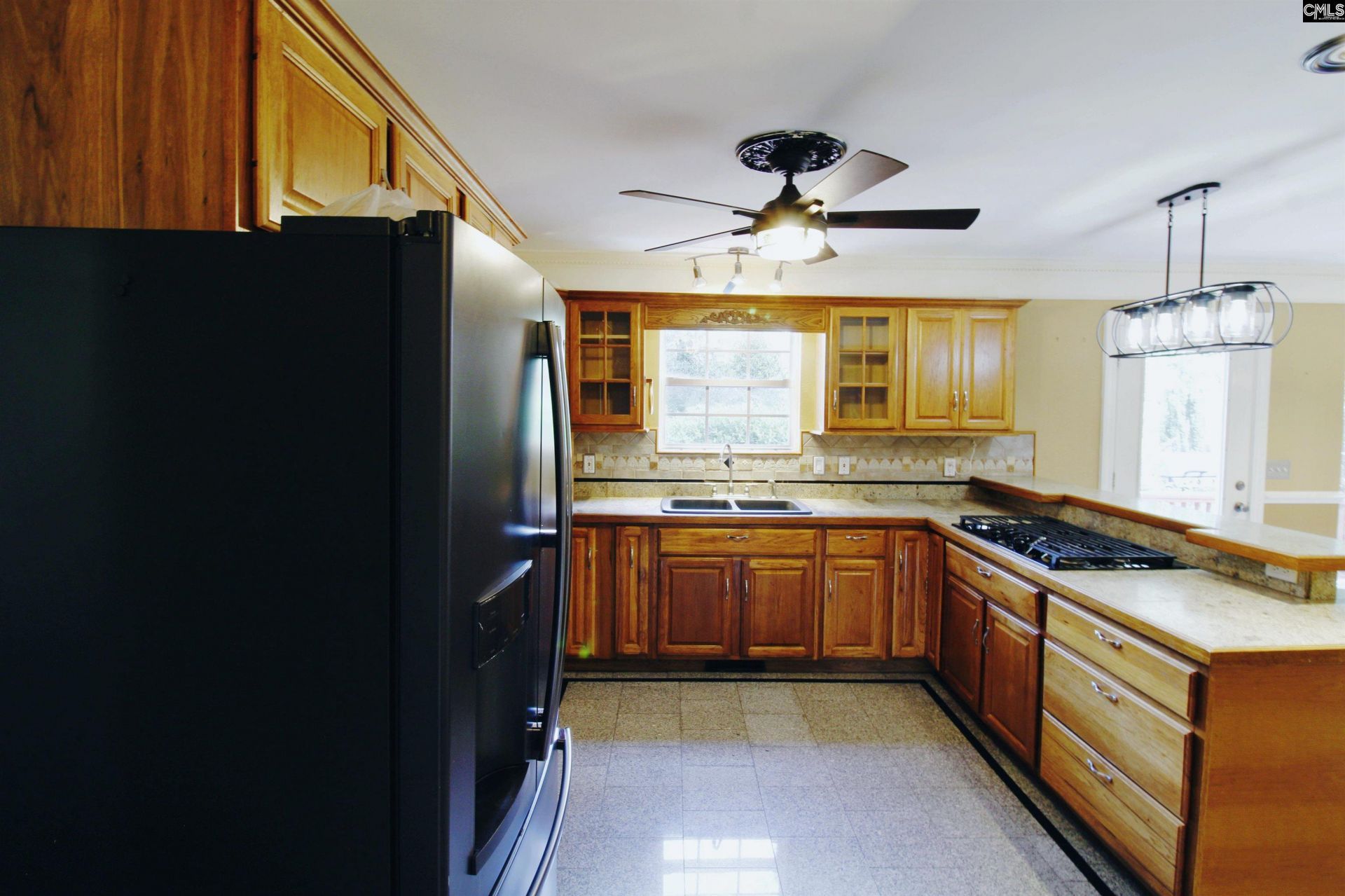 113 Steeplechase Road S Photo 12