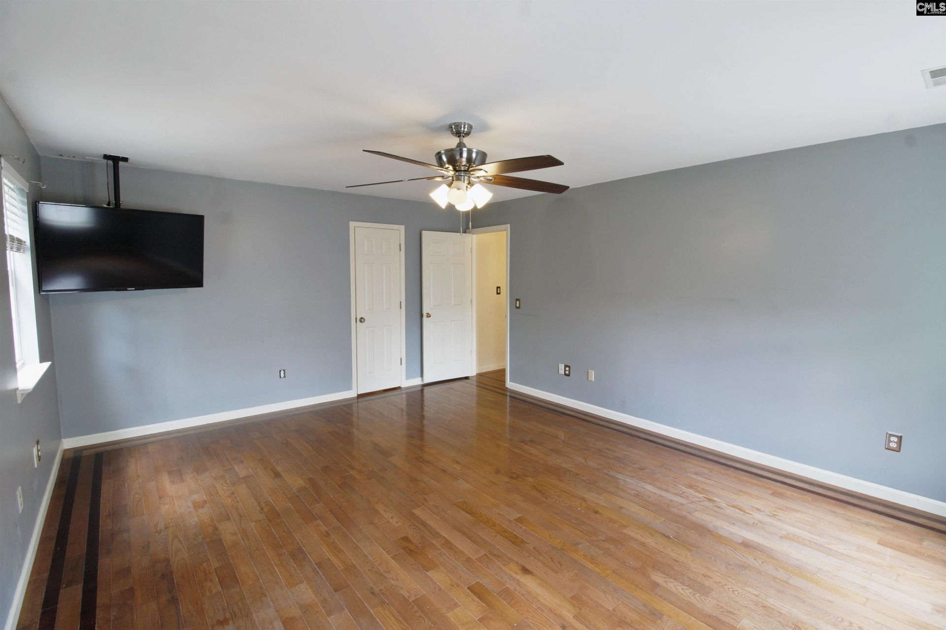 113 Steeplechase Road S Photo 23