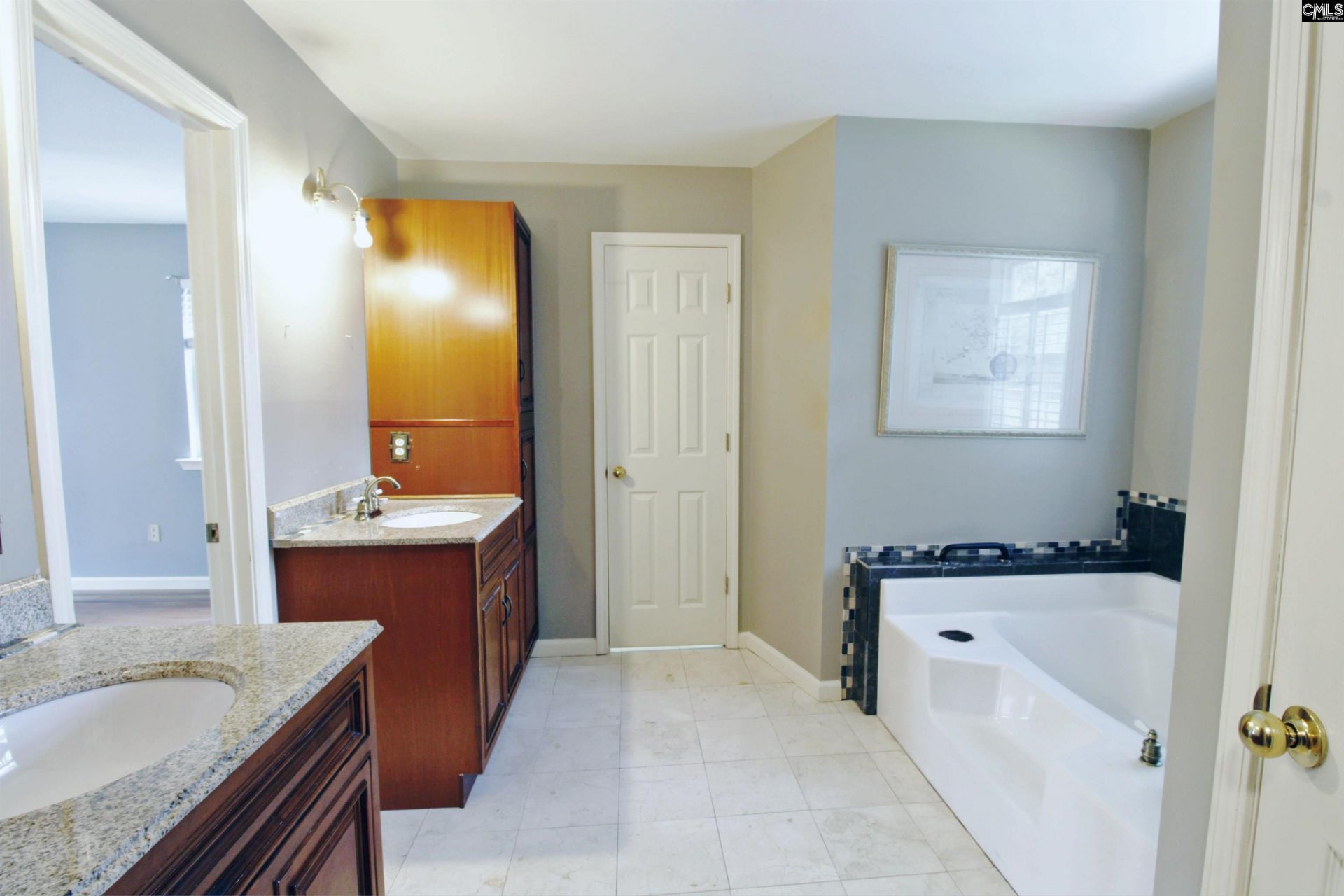 113 Steeplechase Road S Photo 25