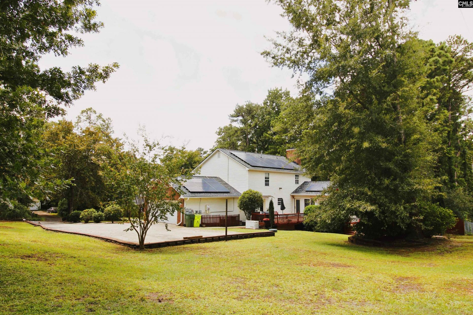 113 Steeplechase Road S Photo 6