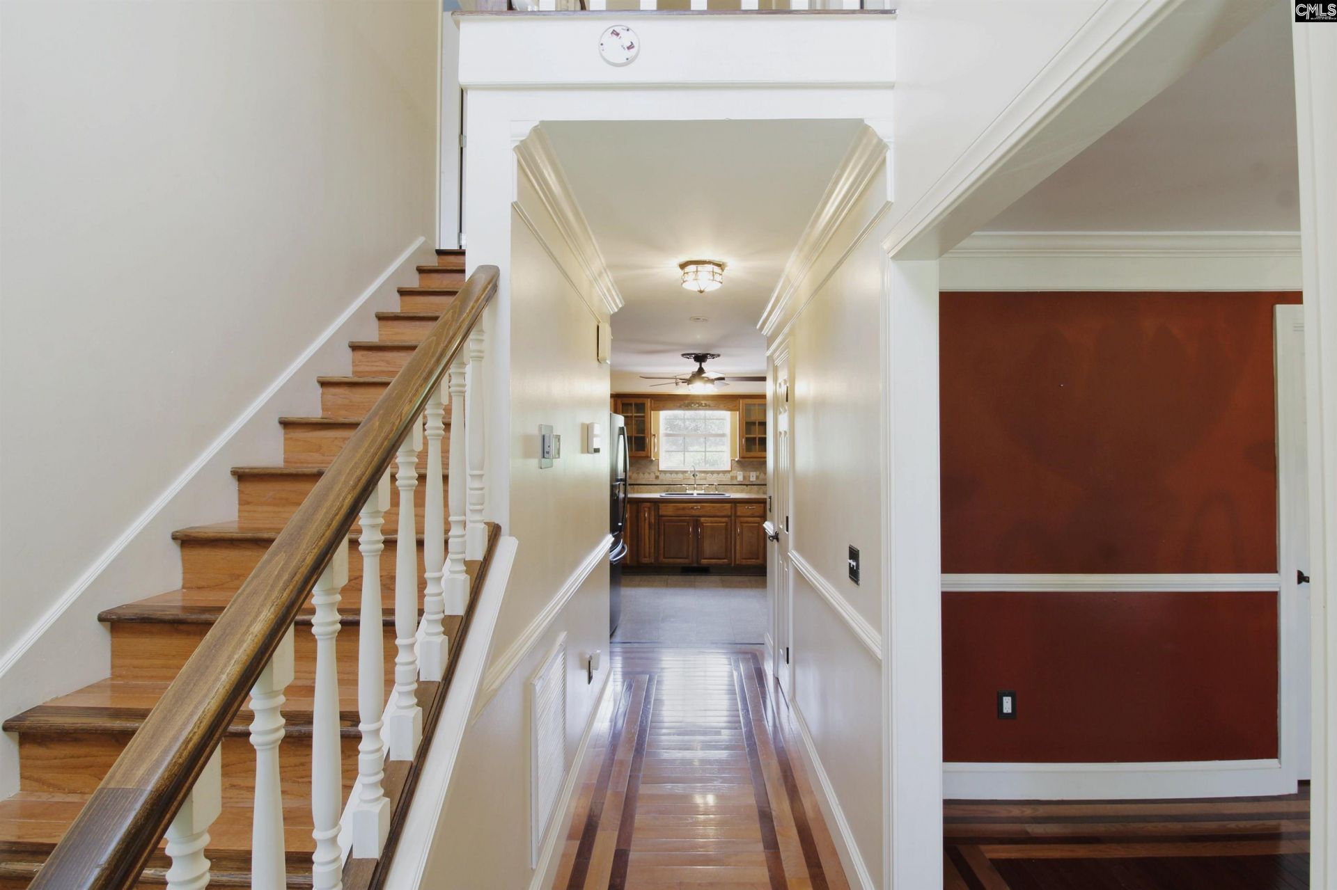 113 Steeplechase Road S Photo 8