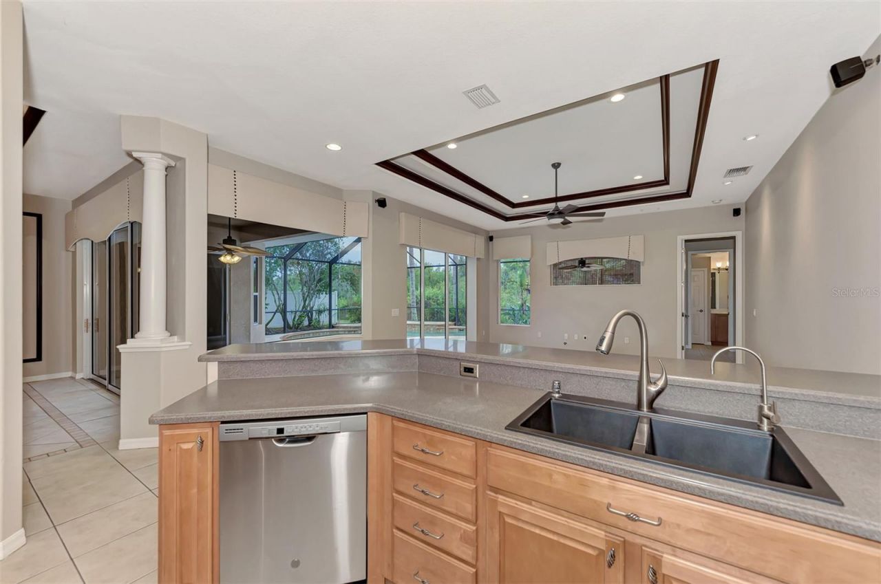 13831 Wood Duck Circle , Bradenton, FL 34202 Photo
