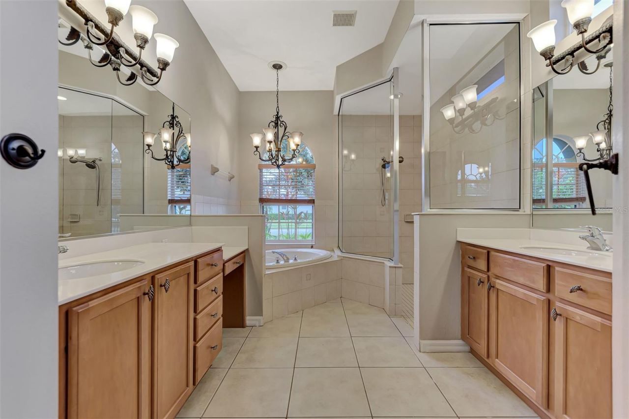 13831 Wood Duck Circle , Bradenton, FL 34202 Photo