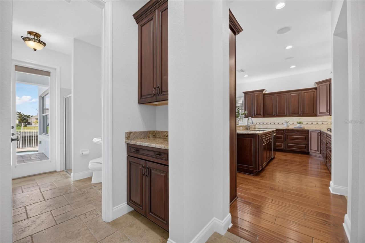 715 Islebay Drive, Apollo Beach, FL 33572 Photo