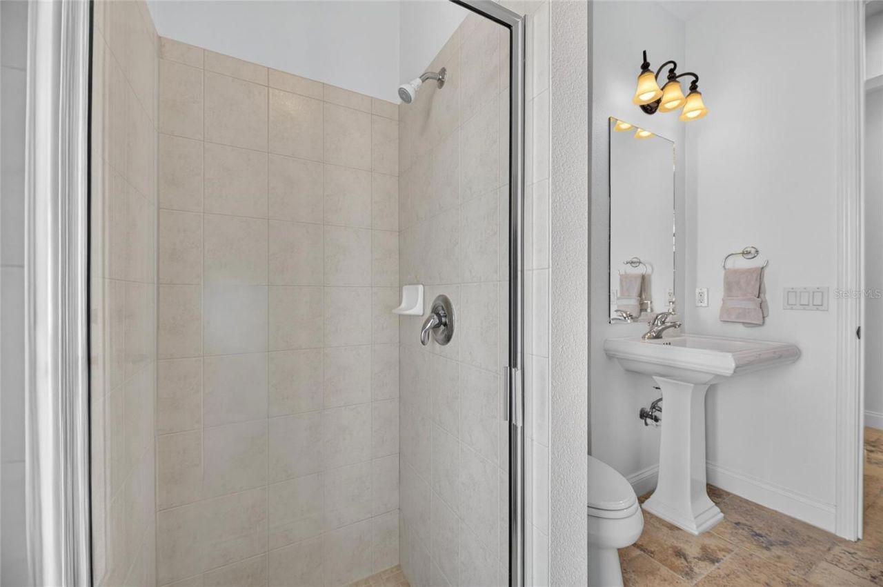 715 Islebay Drive, Apollo Beach, FL 33572 Photo