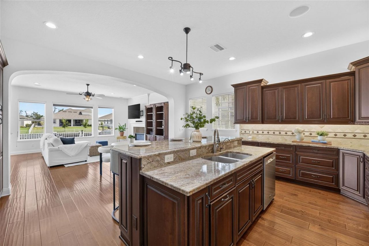 715 Islebay Drive, Apollo Beach, FL 33572 Photo
