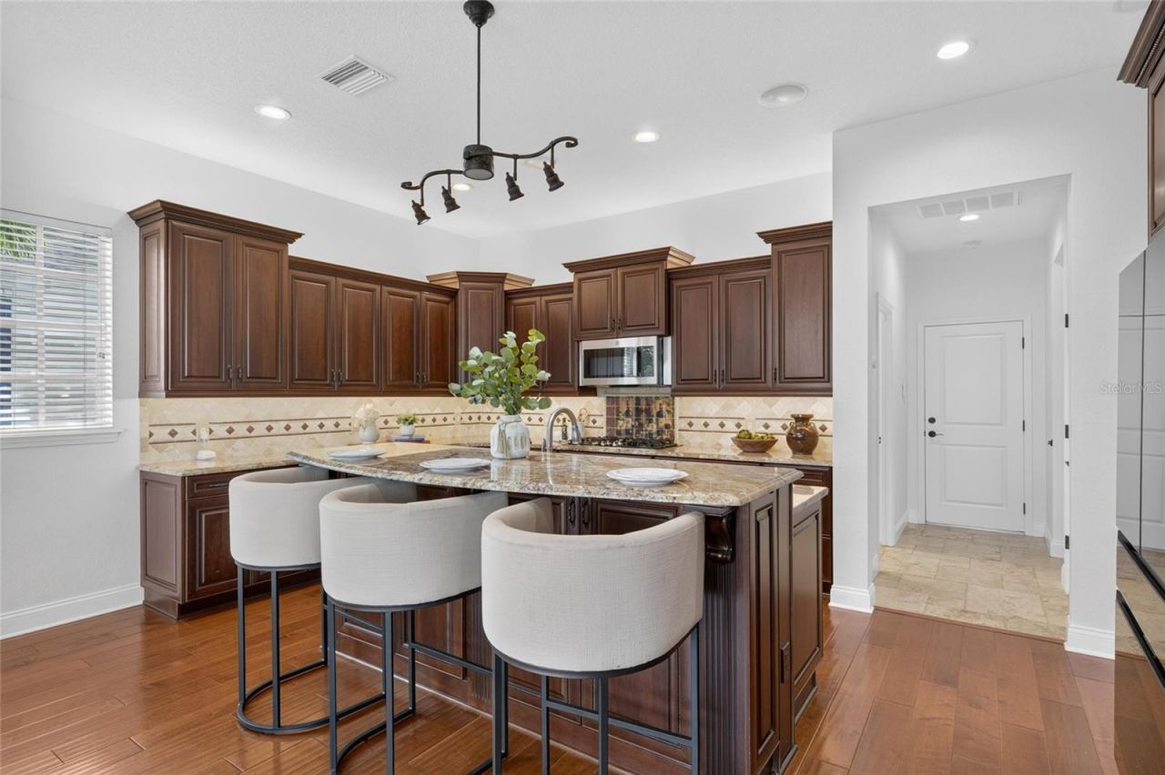 715 Islebay Drive, Apollo Beach, FL 33572 Photo