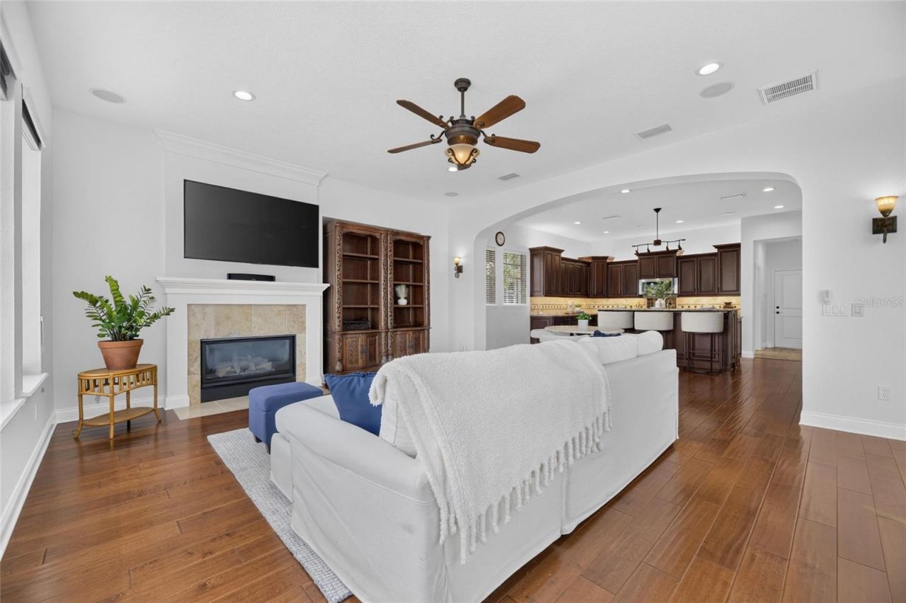 715 Islebay Drive, Apollo Beach, FL 33572 Photo