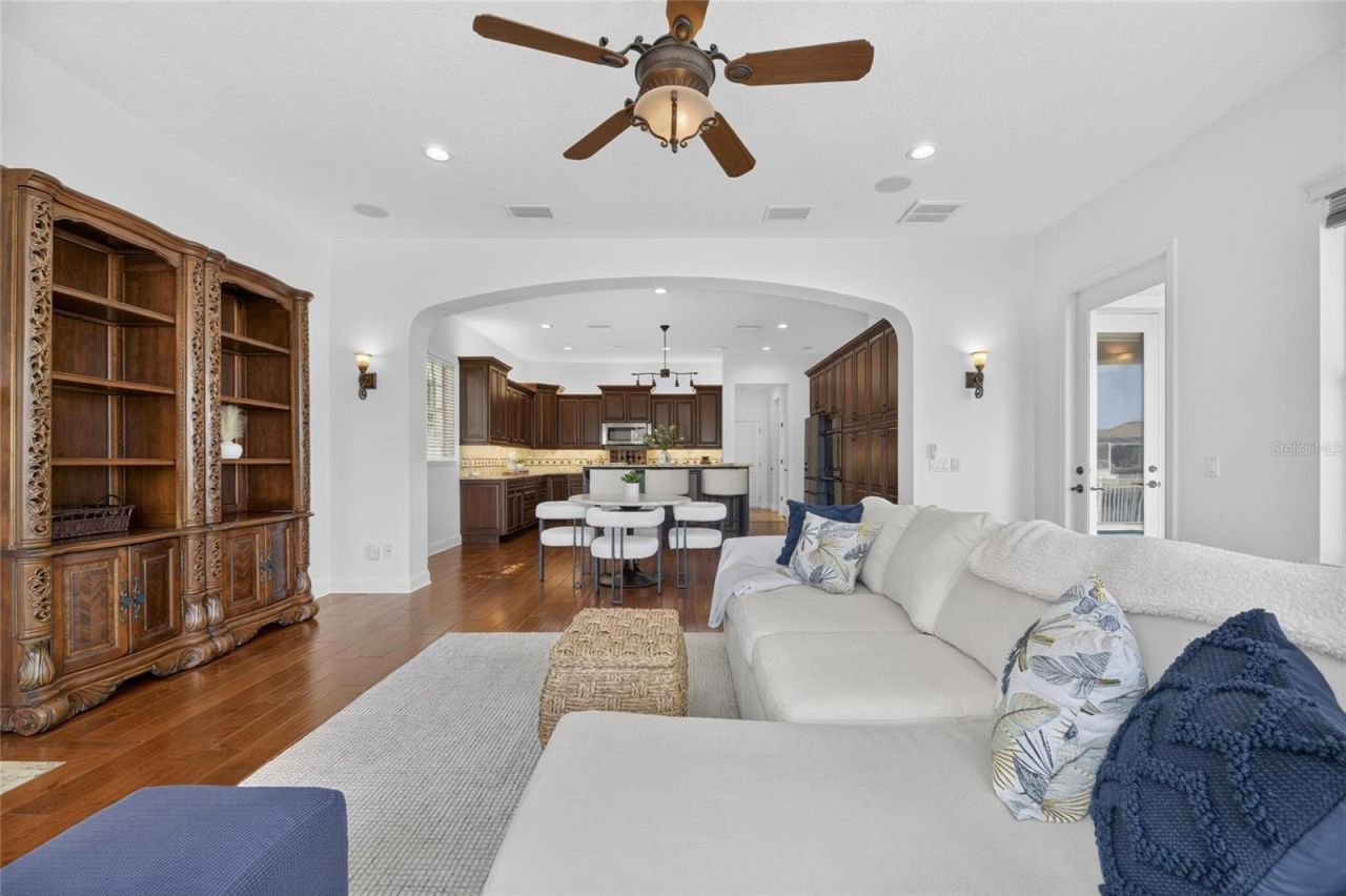 715 Islebay Drive, Apollo Beach, FL 33572 Photo