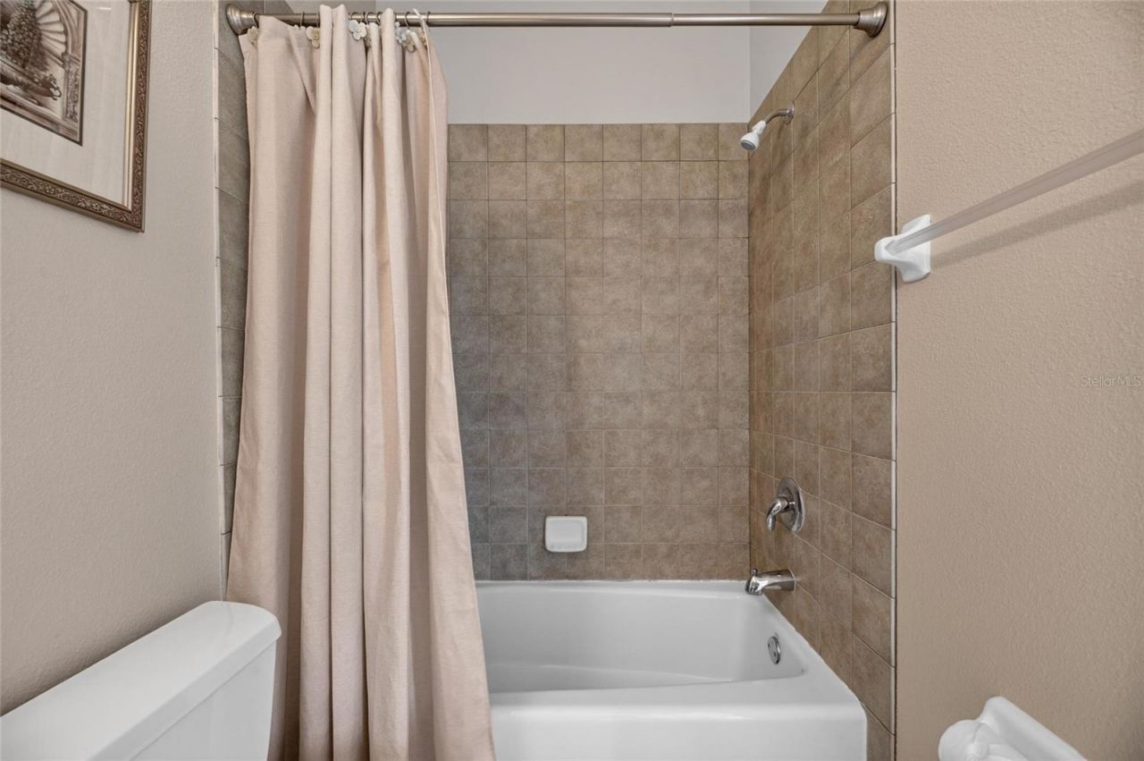 715 Islebay Drive, Apollo Beach, FL 33572 Photo